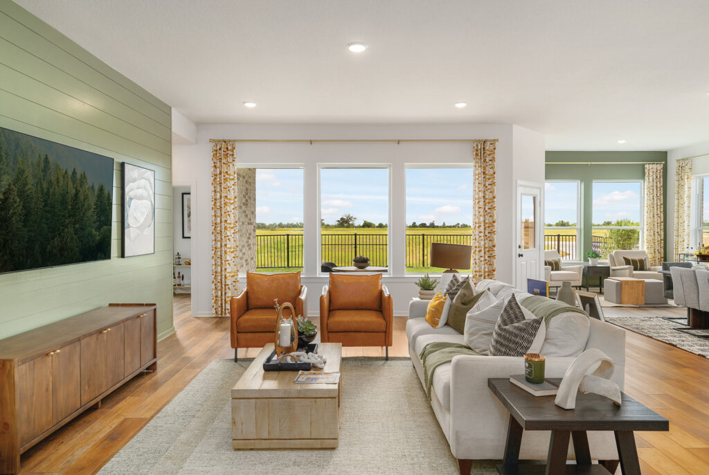 David Weekley Homes 60' Homesites living room
